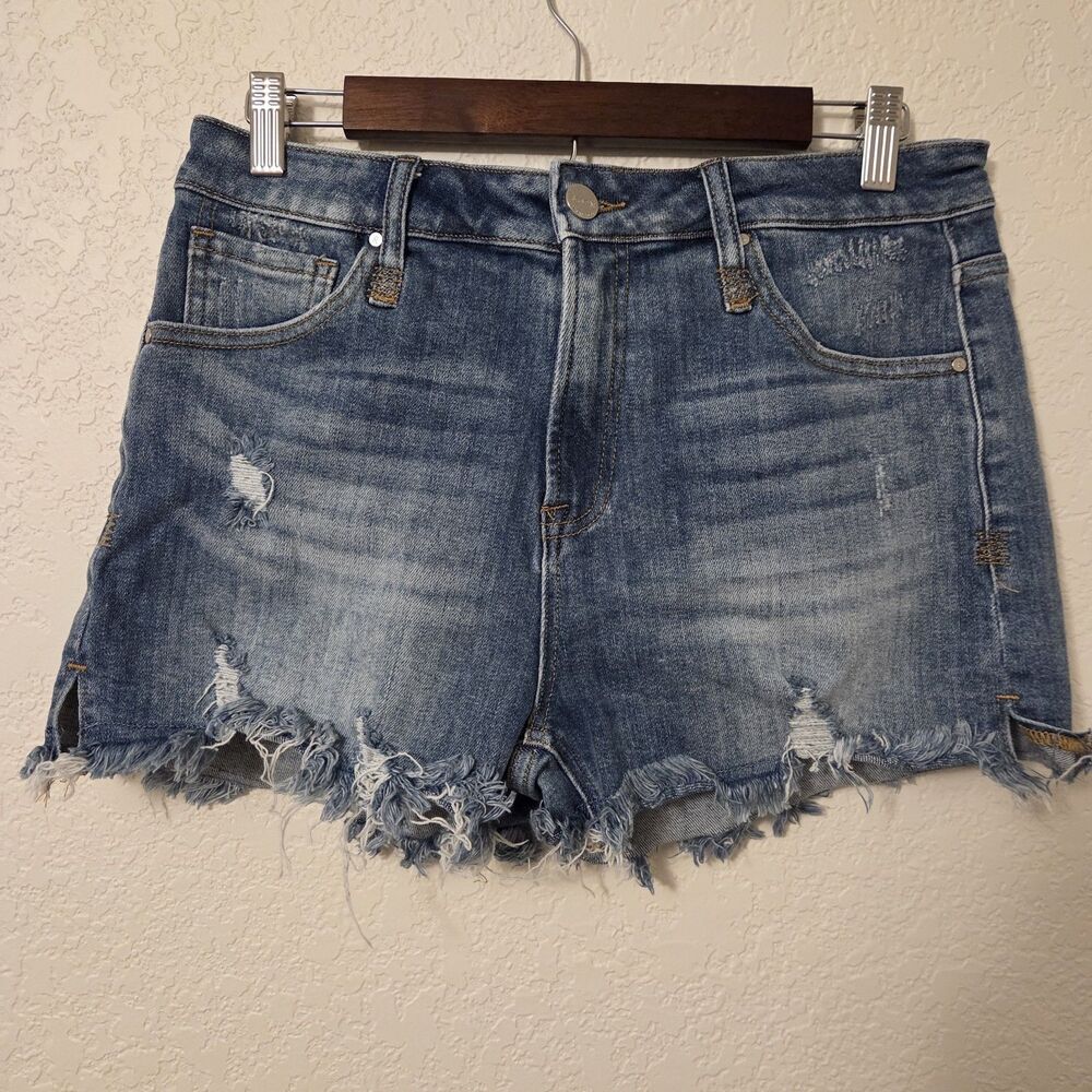 New Risen Women's Denim Jean Shorts Distressed Med Wash Cut Off Size 9 29
